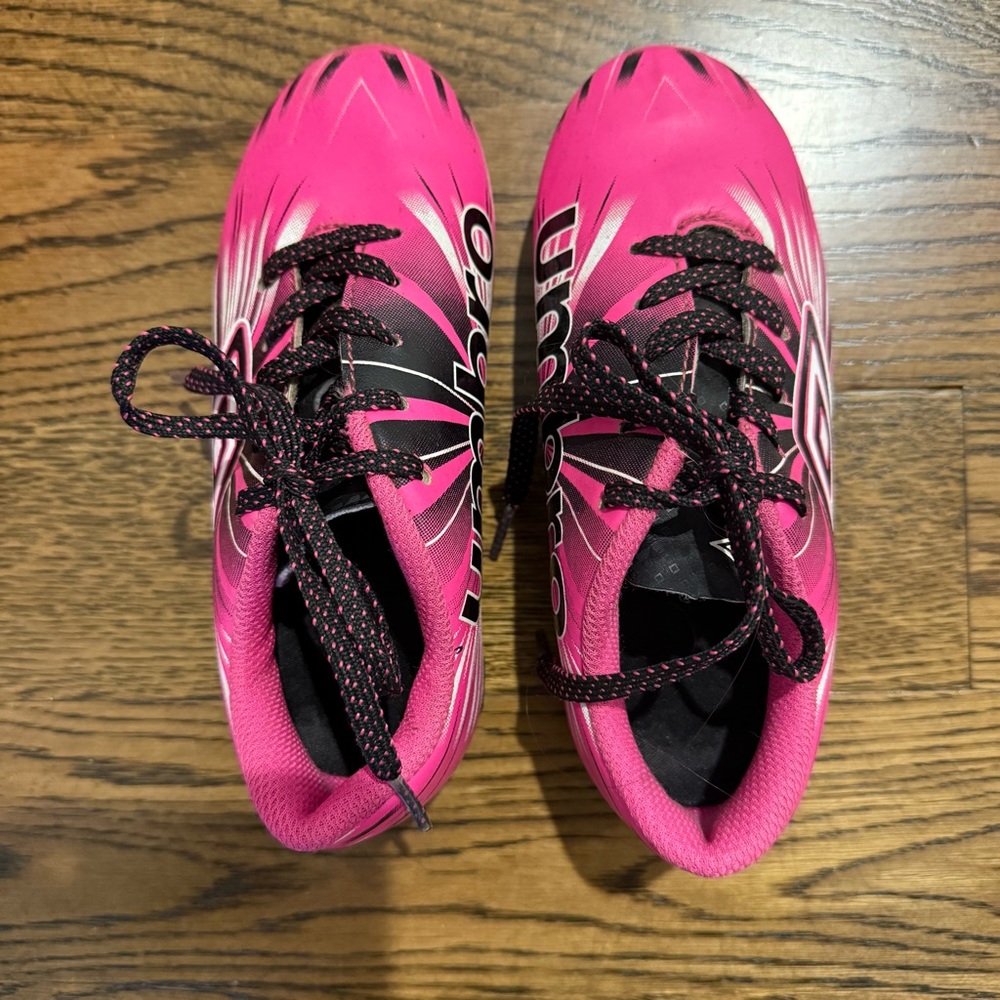 Umbro Pink and Black Kids Cleats